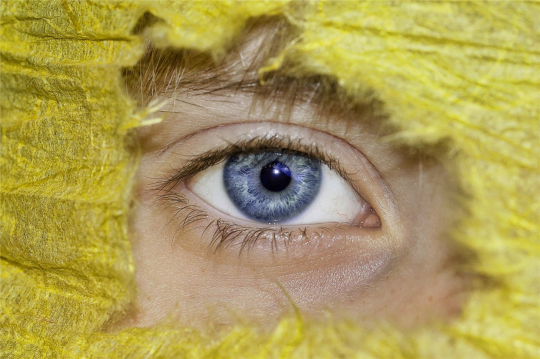 A Blue Eye Spy